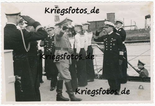 Marine Kriegsschiff Adolf Hitler an Bord Foto Panzerschiff Deutschland Schiff